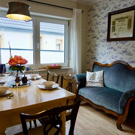 Kuefer Wandern & Genuss In Der Pfalz 公寓