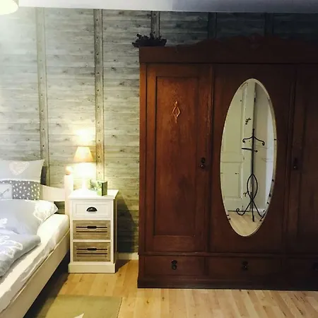 Gaestehaus Sellemols Kuefer Heuchelheim-Klingen
